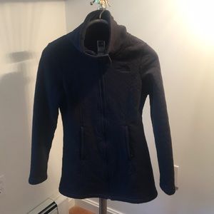 Women’s North face quilted fleece jacket